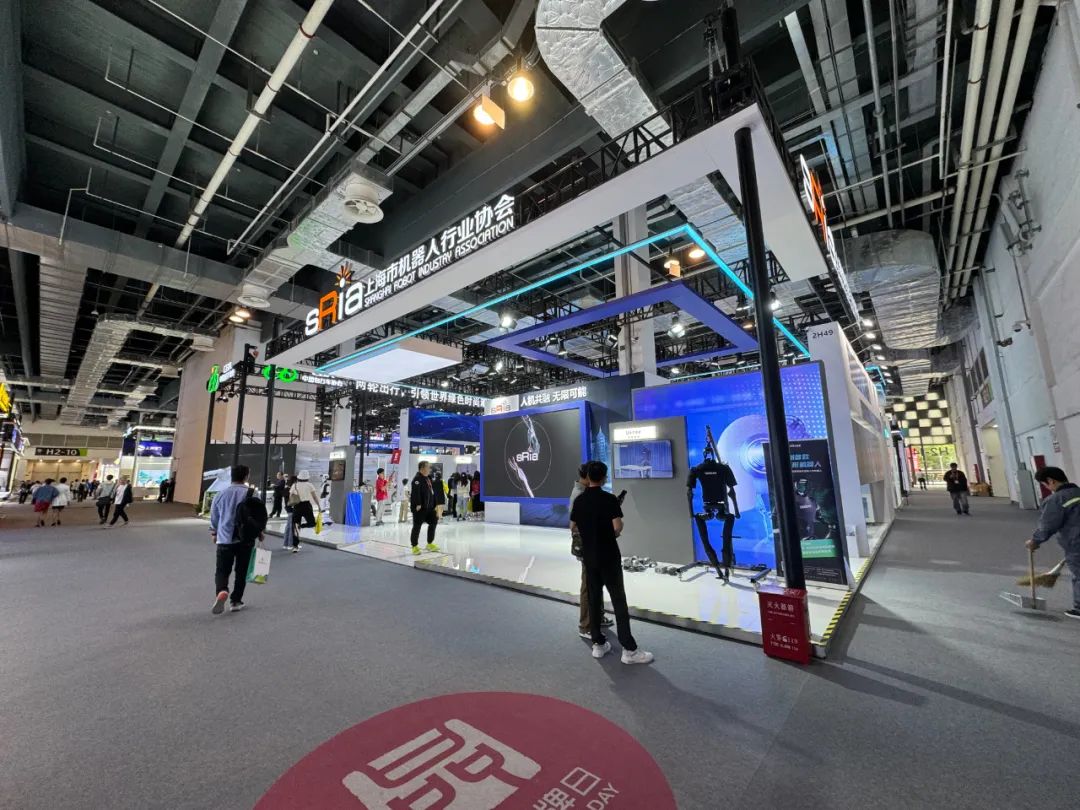 8bda513d09f670679f38d8d911136fcb.jpg 8bda513d09f670679f38d8d911136fcb.jpg